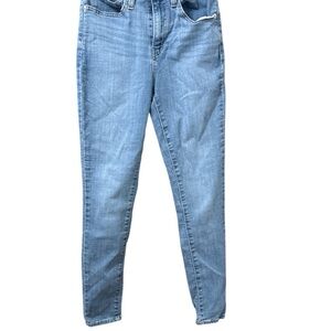 Stylish Light Blue Women's Skinny Jeans